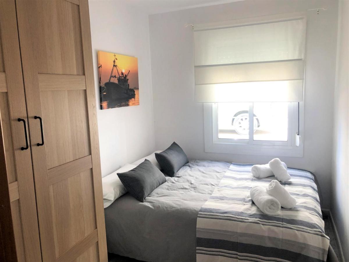 Apartamento renovado en Barrio de los Pescadores Rosas Exterior foto